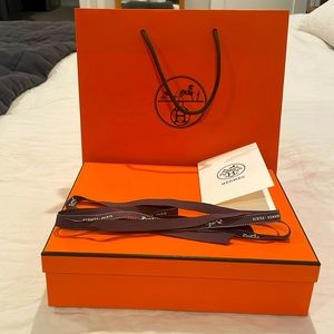 Hermés empty box and bag